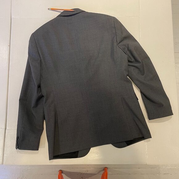 Hugo Boss 2-Piece Suit 38R (40R) Grey - Picture 3 of 13